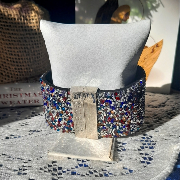 GUESS Colorful Glitter Sparkly Bedazzled Bling Crystal Magnetic Cuff Bracelet - Picture 1 of 11